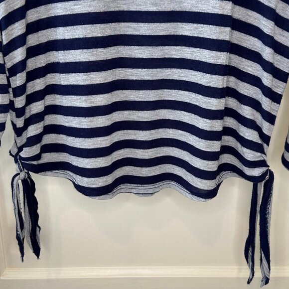 SALE 2/15 Chloe K - Navy and Grey Striped 3/4 Length Sleeve Top - Size Medium. - Picture 3 of 9